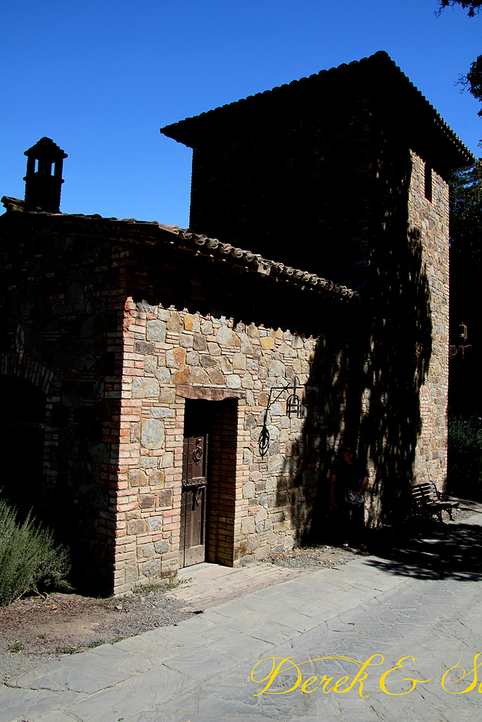 加州陽光-NAPA Valley-酒鬼的抉擇Castello di Amorosa(城堡酒莊)