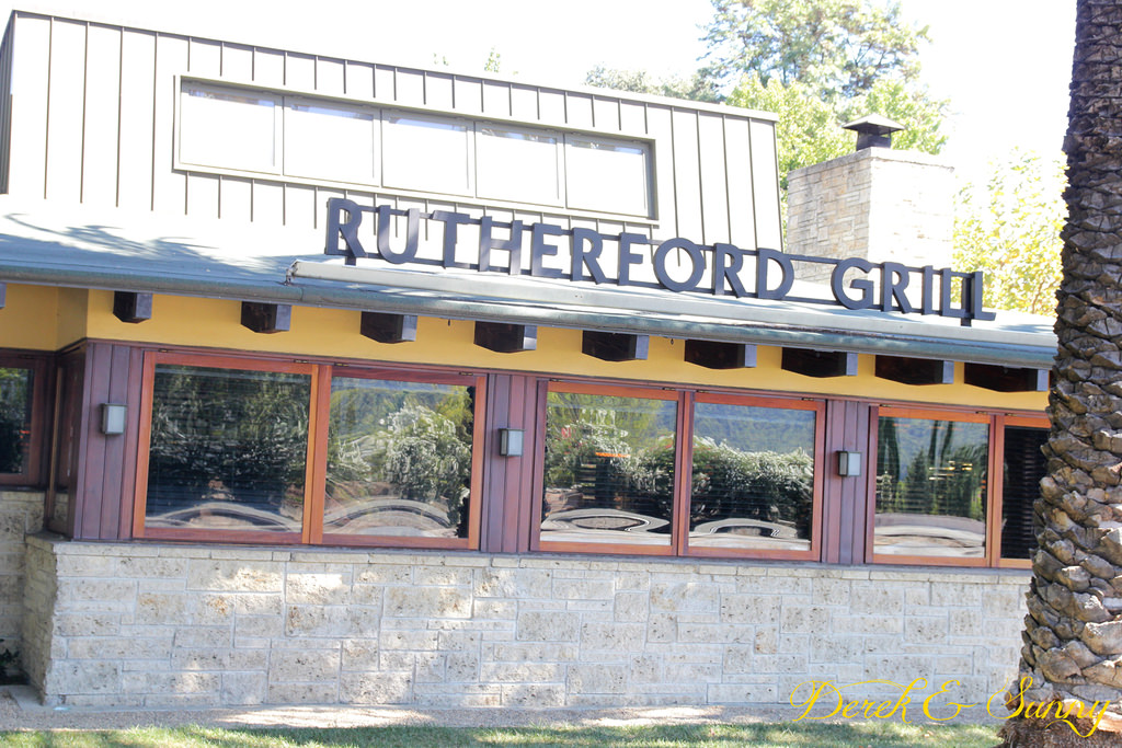 加州陽光-NAPA Valley-貪吃熊的Rutherford Grill餐廳(原木燒烤)