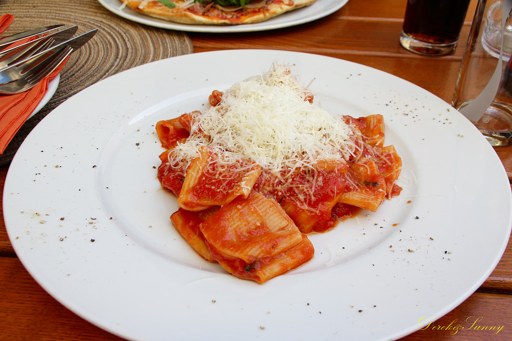 NEOGEO10.jpg - prattoria pane e vino_羅騰堡