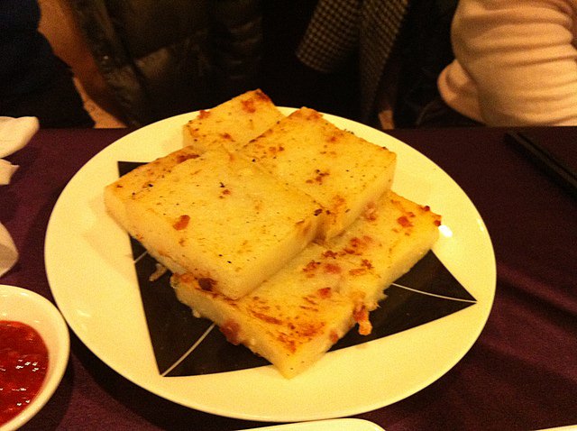華國飯店 – 桂華會館 (很可惜因改建已關門，希望能在別的地方開業)