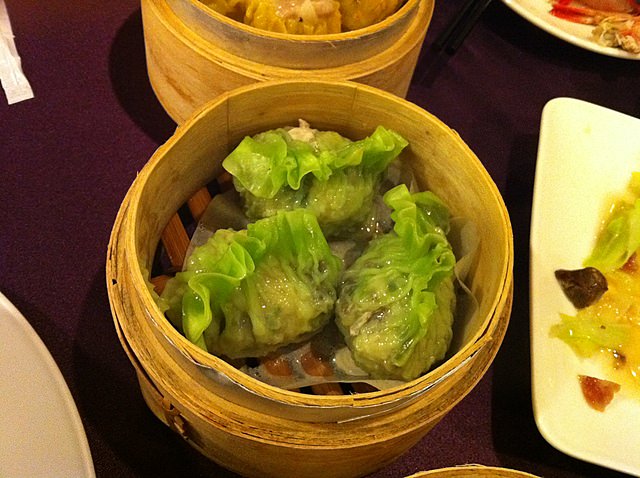 華國飯店 – 桂華會館 (很可惜因改建已關門，希望能在別的地方開業)