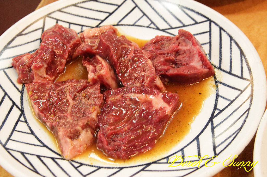 日本京阪賞櫻-大阪吃喝篇-樂洛亭燒肉、自由軒、四天王拉麵