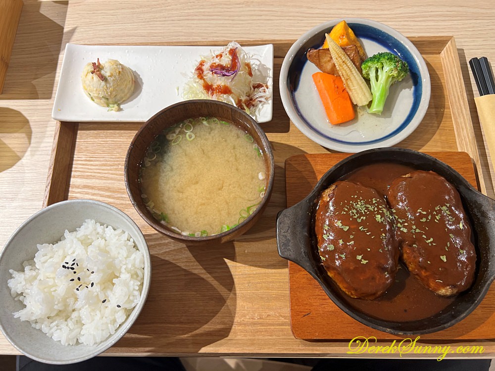 米與多蜜-雙漢堡餐
