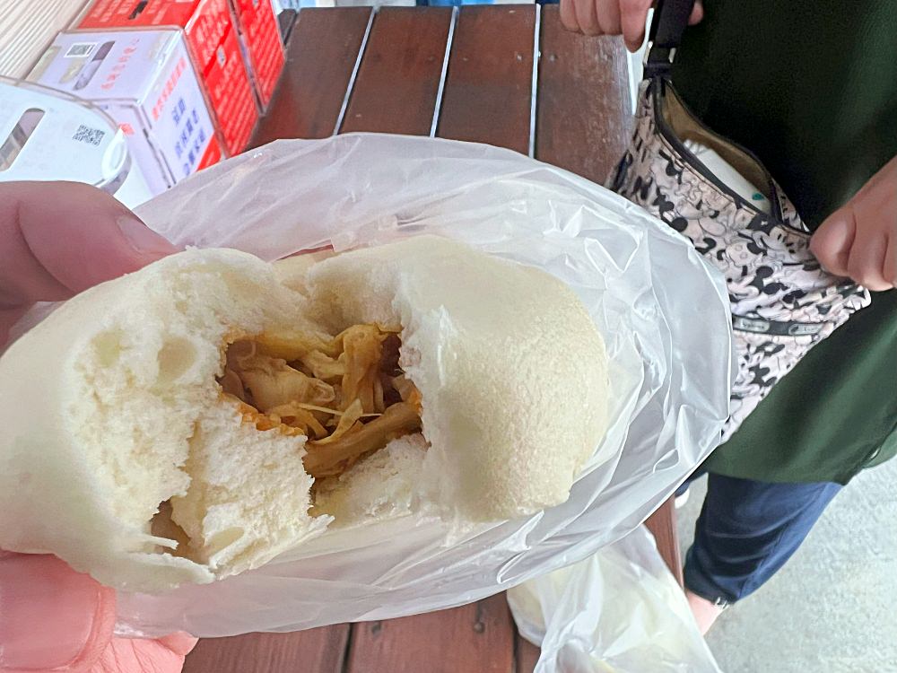 纏記舊街東河包子 竹筍包