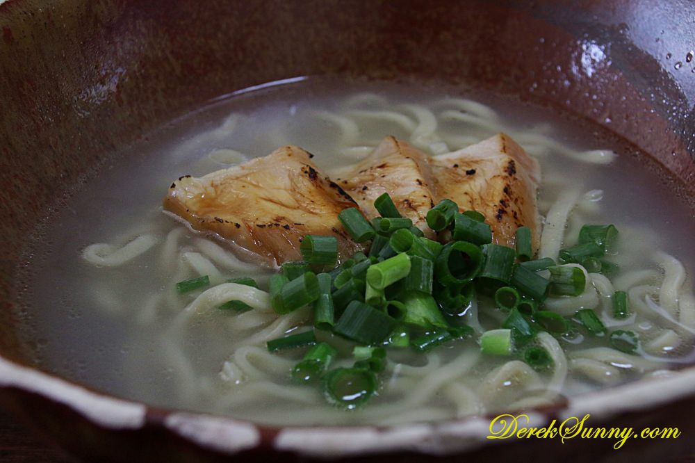 雞湯拉麵屋いしぐふー 鶏あぶりそば 燒烤雞肉拉麵