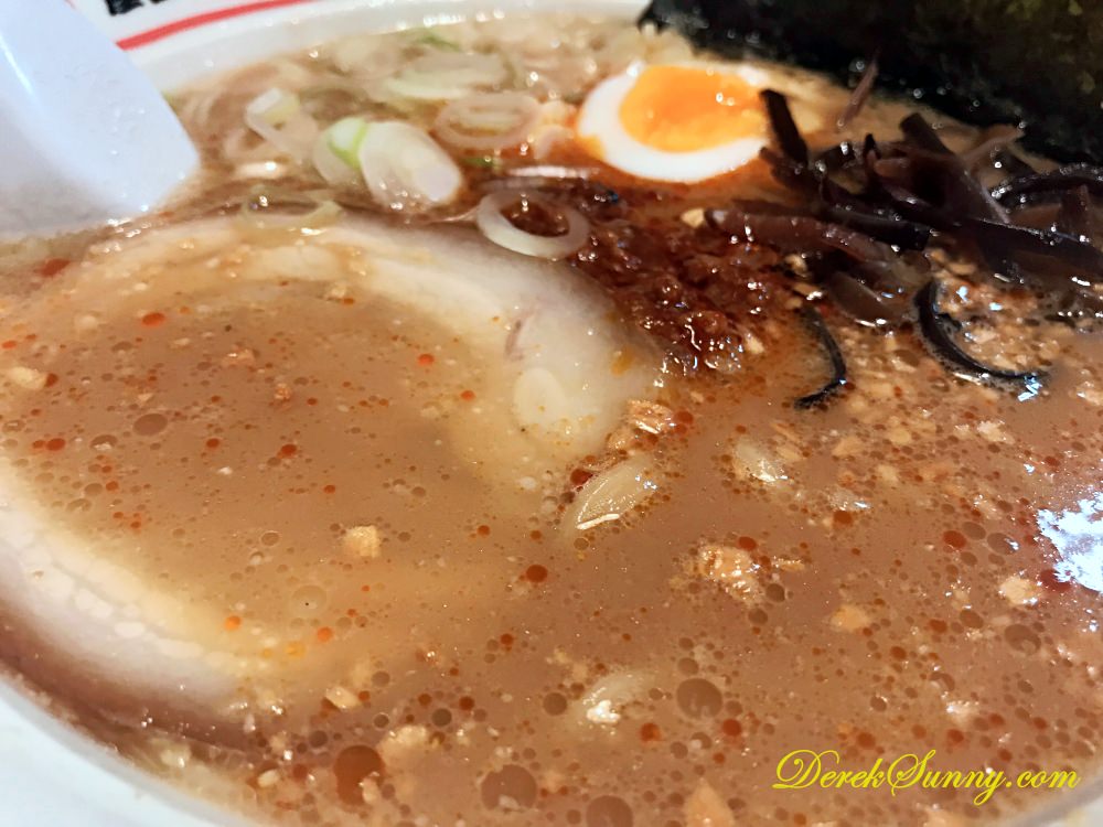 赤道ラーメン 辣味噌豚骨拉麵