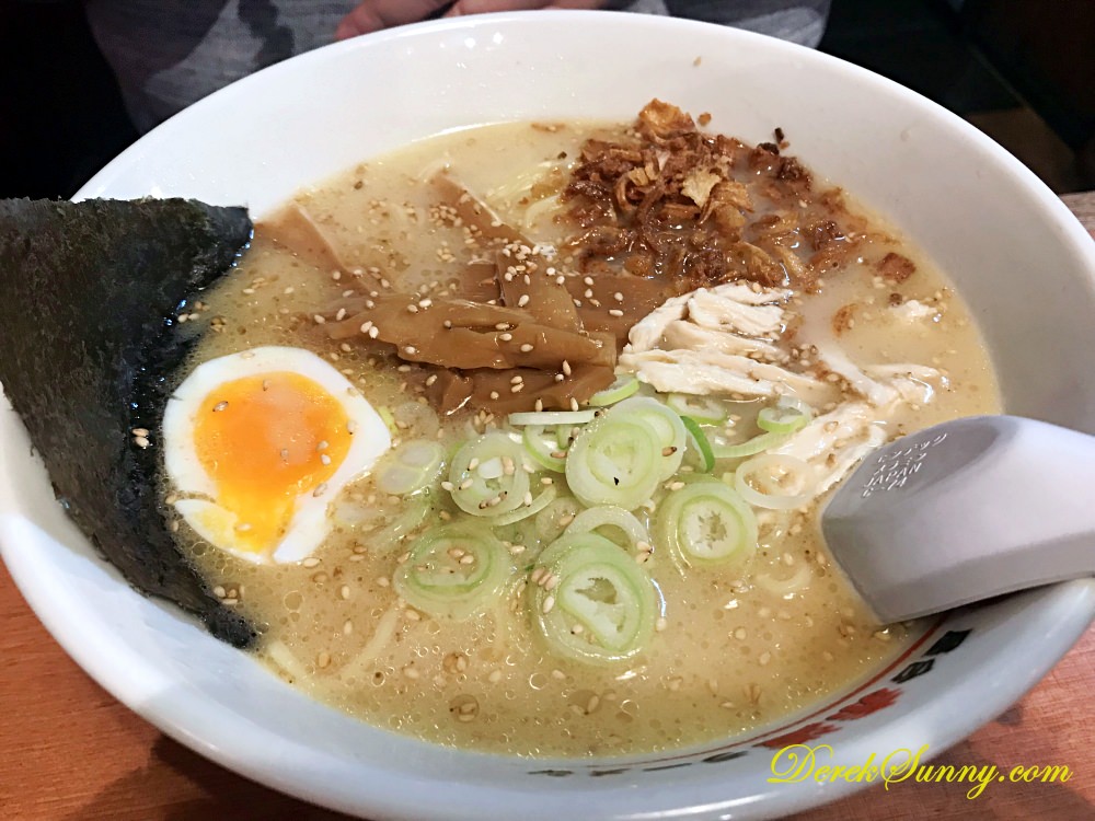 赤道ラーメン 特製雞白湯拉麵