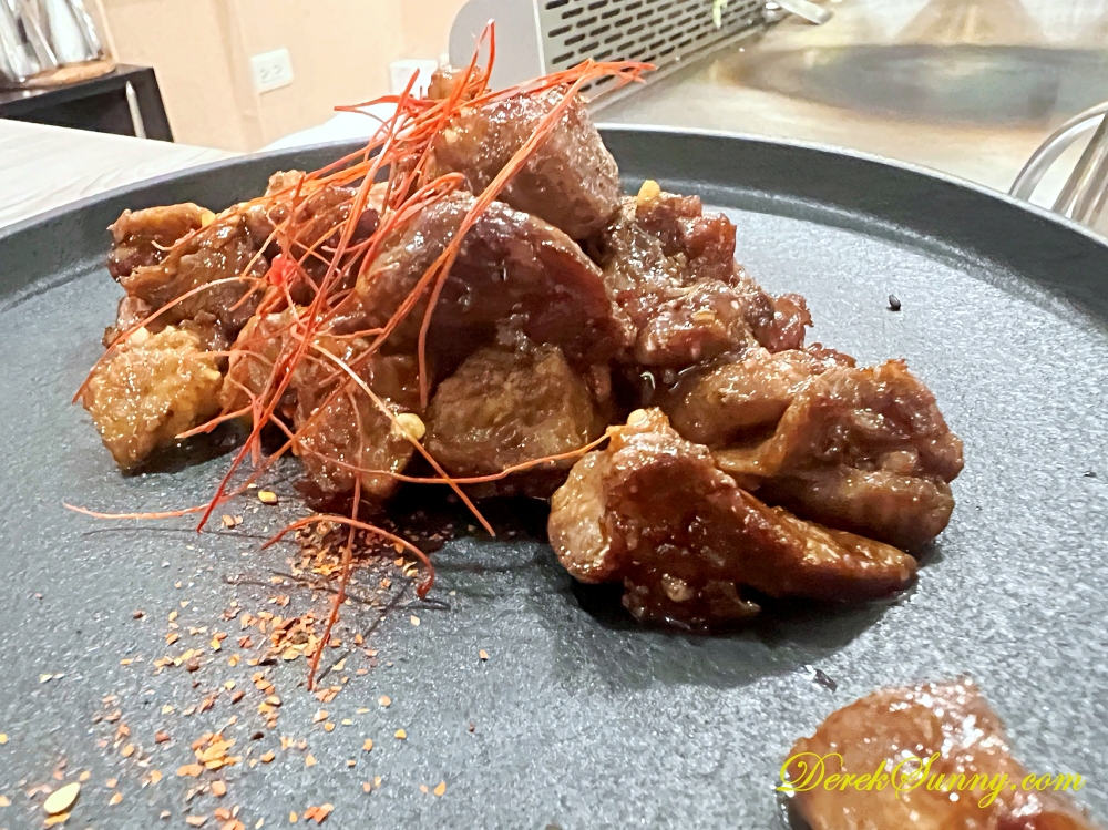 弎食鉄板料理 私房牛筋燒