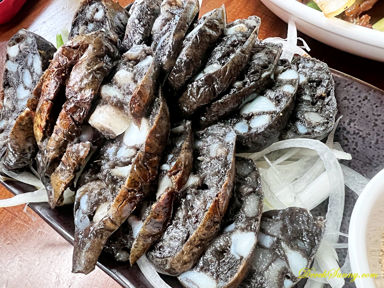 正麥德國啤酒主題餐廳 墨魚香腸