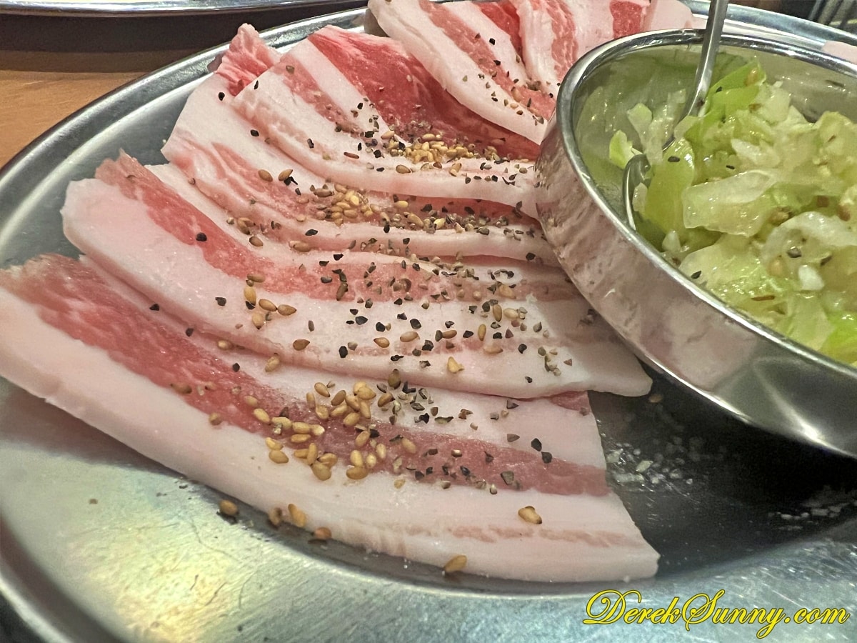 大衆焼肉モーちゃん